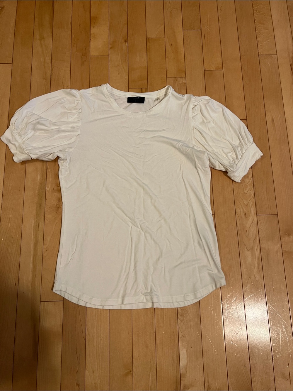 Tahari Size Small White Puff-Sleeve Shirt